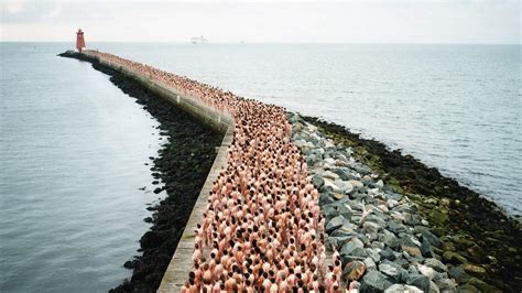 women unclothed|The Naked World of Spencer Tunick